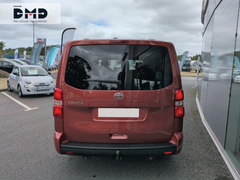 Toyota Proace Combi Long 2.0 140 D-4d Dynamic Bva Rc22 - Visuel #11