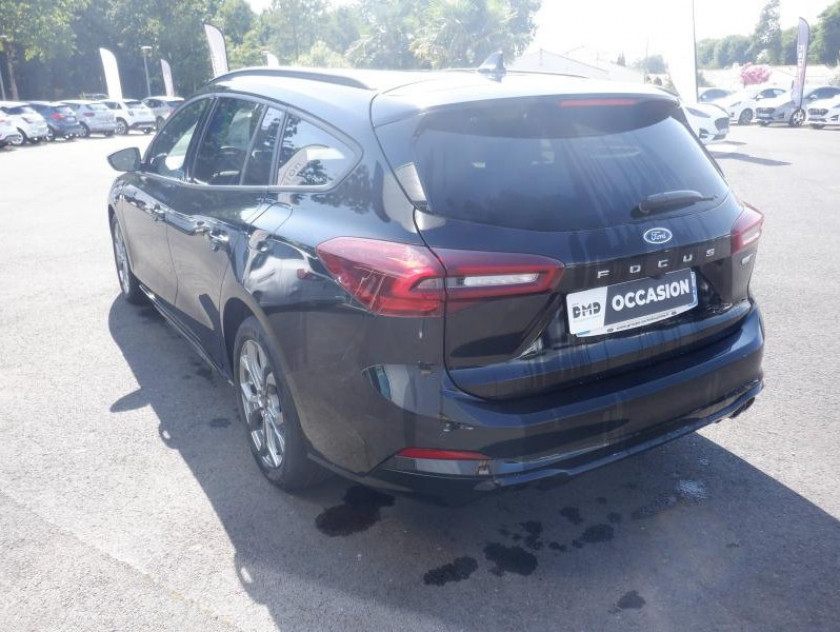 Ford Focus Sw 1.0 Flexifuel Mhev 125ch St-line X - Visuel #2