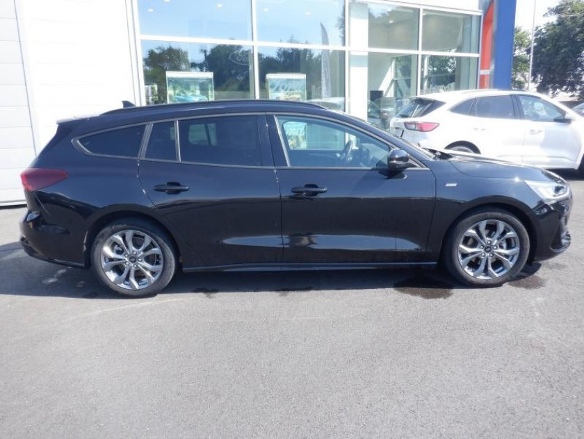 Ford Focus Sw 1.0 Flexifuel Mhev 125ch St-line X - Visuel #3