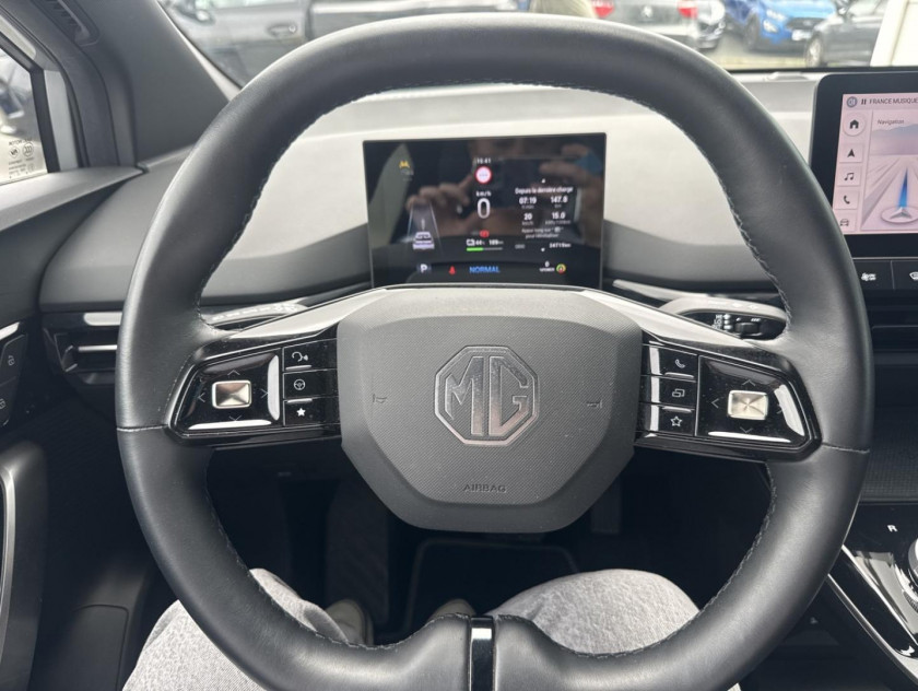 MG Motor Mg4 Ev 204ch - 64kwh Luxury - Visuel #7