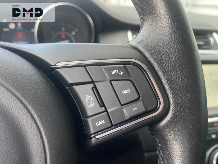 Jaguar E-pace 2.0d 150ch S - Visuel #19