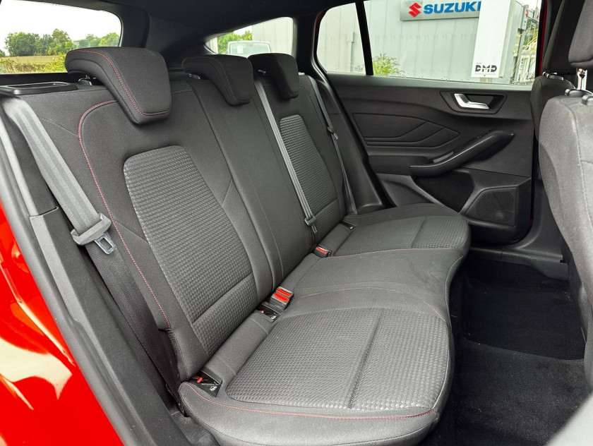 Ford Focus Sw 1.0 Ecoboost 125ch St-line - Visuel #8