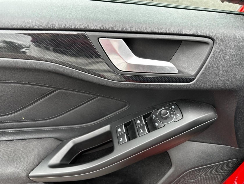 Ford Focus Sw 1.0 Ecoboost 125ch St-line - Visuel #12