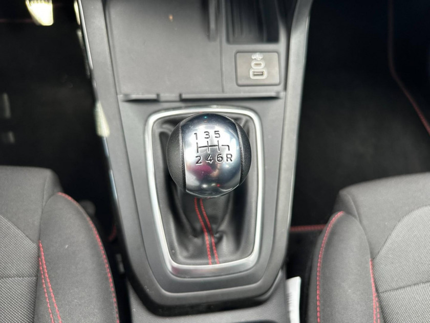 Ford Puma 1.0 Ecoboost Hybrid 125ch St-line X S&s - Visuel #17