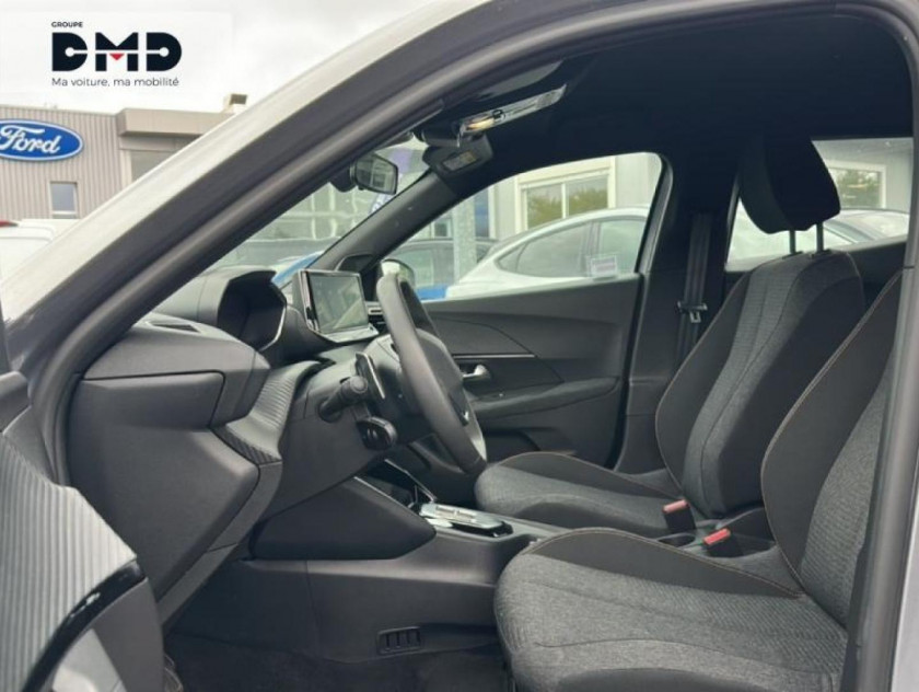 Peugeot 2008 1.2 Hybrid 145ch Style E-dcs6 - Visuel #9