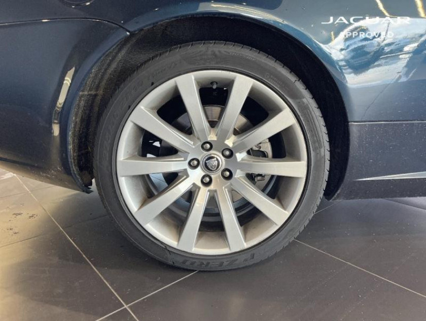 Jaguar Xk8 Cabriolet 3.5 V8 - Visuel #20