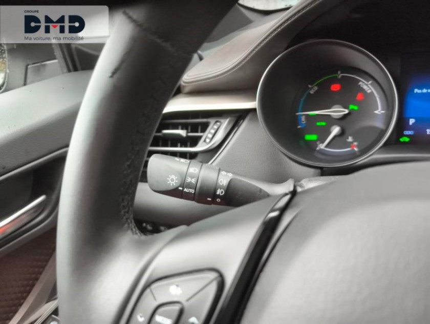 Toyota C-hr 122h Distinctive 2wd E-cvt - Visuel #16