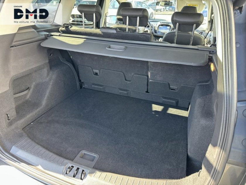 Ford Kuga 2.0 Tdci 150ch Stop&start Vignale 4x4 Powershift - Visuel #12