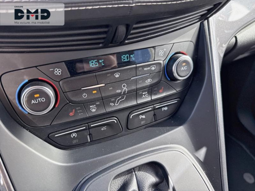 Ford Kuga 2.0 Tdci 150ch Stop&start Vignale 4x4 Powershift - Visuel #17