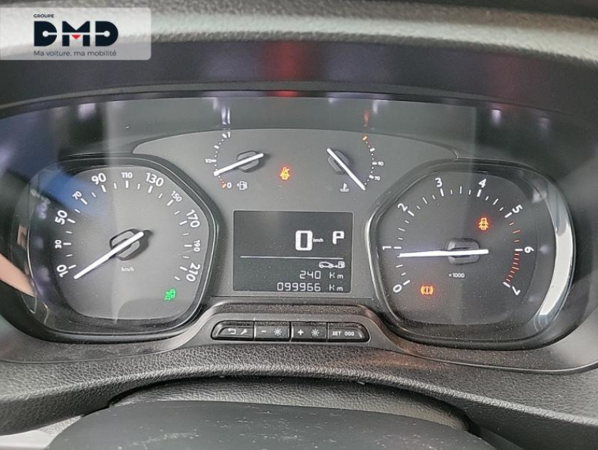 Toyota Proace Medium 2.0 D-4d 140 Business Bva Rc21 - Visuel #14